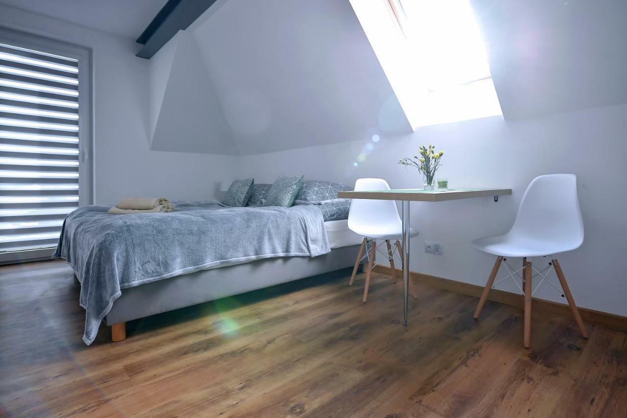 77 Krasnicka Apartment ลูบลิน ภายนอก รูปภาพ